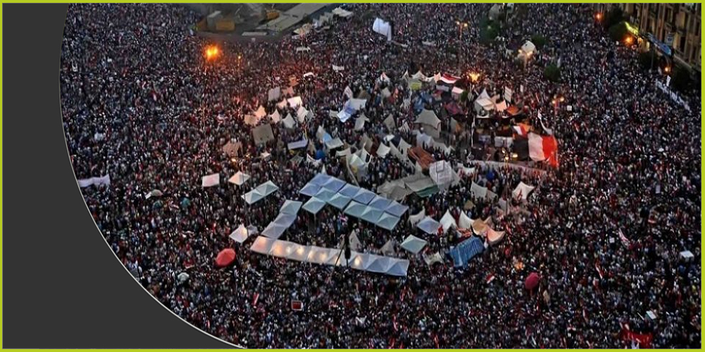 اختفى عزت بعد ثورة 30 حزيران (يونيو) 2013 في مصر التي أطاحت بحكم الإخوان