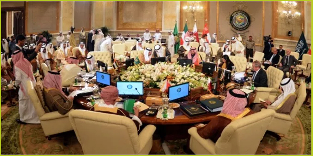 الكتبي:الخيارات المُثلى تتراوح ما بين "استمرار الوضع الرهن كحد أدنى، وطرد قطر من مجلس التعاون الخليجي كحد أقصى"