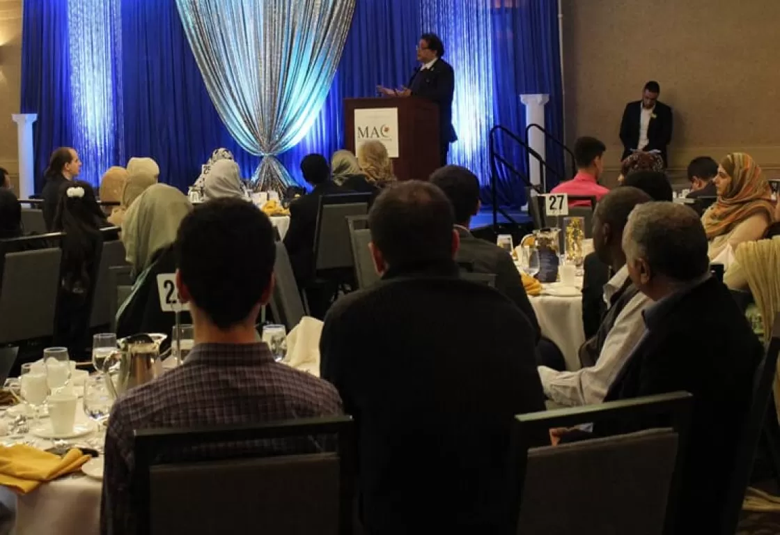 الإخوان المسلمون في كندا يستثمرون في العلمانية الغربية ويتمددون