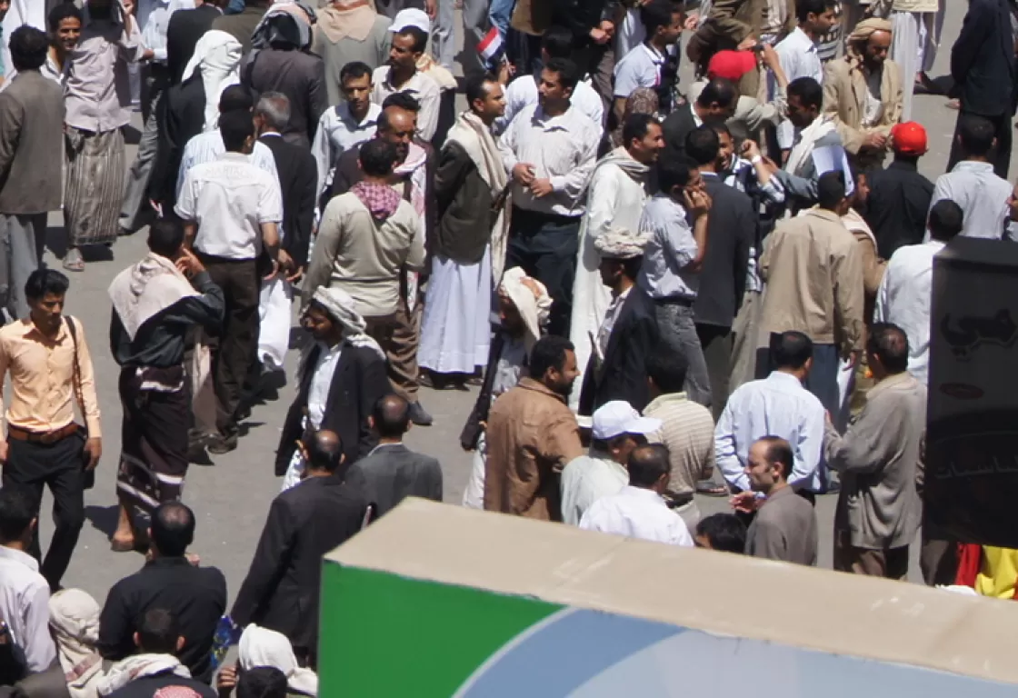 الإخوان يعيثون فساداً في تعز اليمنية... ما الجديد؟