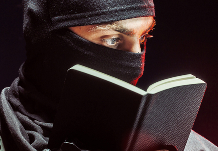 حين يقتل المتطرفون باسم الله وتقتل الأيديولوجيات باسم الوطن