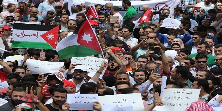 لماذا غاب الإخوان المسلمون عن الحراك الشعبي في الأردن؟
