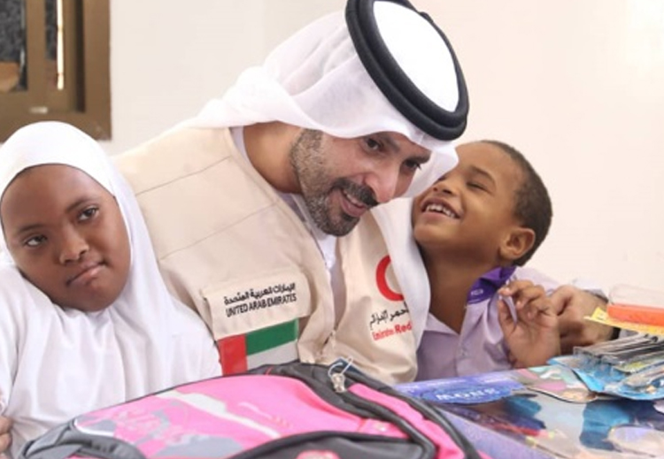 إمارات الإنسانية تغيث اليمنيين