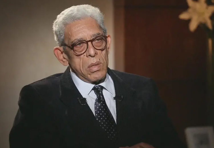 داوود عبد السيد: تحويل الأدب إلى السينما "افتراس"
