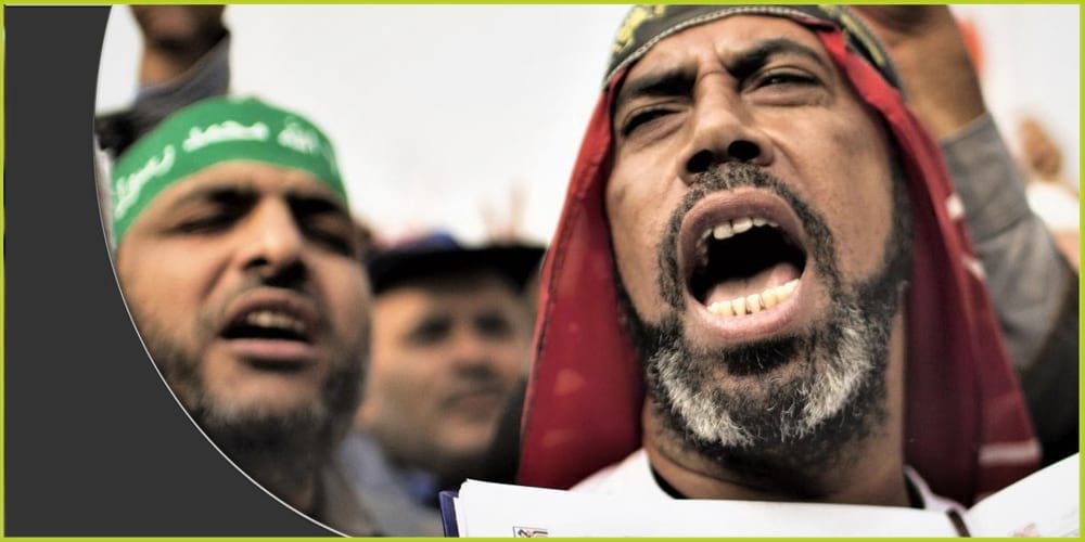 الإخوان المسلمون إذ يسقطون قداستهم المزعومة بأيديهم