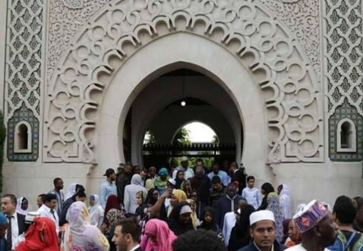 حوار مع الإمام طارق أوبرو حول تحديات الإسلام في فرنسا بين الاندماج والعنف