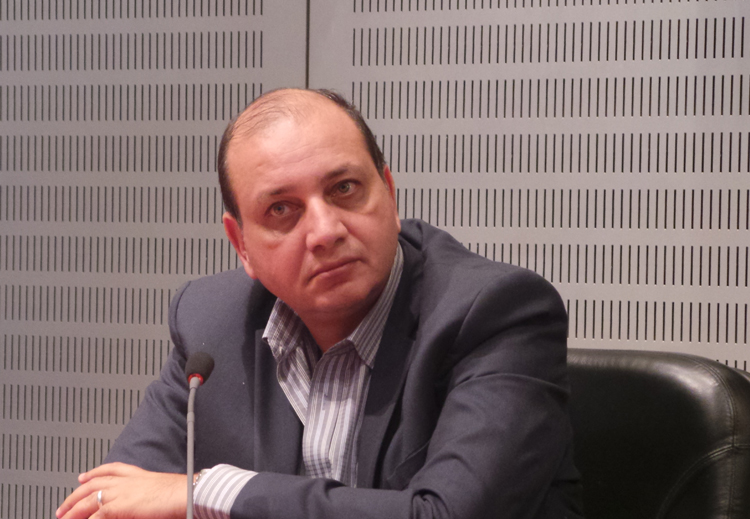 الدكتور خالد عزب مدير مشروعات مكتبة الإسكندرية