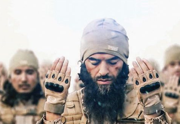 ممارسات داعش تستند إلى نصوص لسيد قطب وابن تيمية