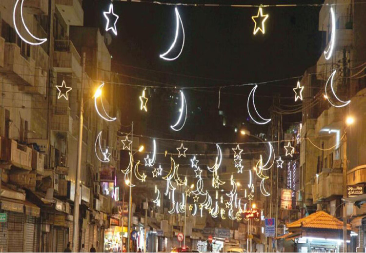 دول عربية تعلن الإثنين أول أيام شهر رمضان