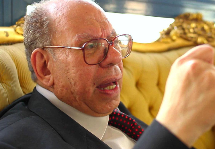 صلاح فضل: أديب أزهري يفتش في جذوره الوجدانية
