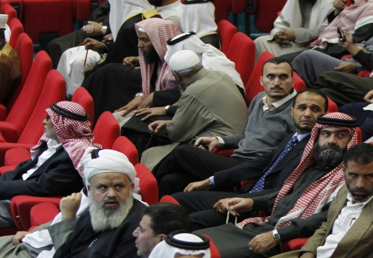المثقف والفقيه.. هل من قطيعة بينهما؟ وكيف يمكن أن يواجها التطرف؟