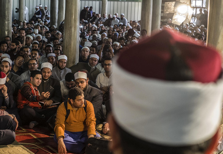 "الدولة والدين" لعبد الإله بلقزيز: وهم الدولة الدينية وحصاد الإسلام الحزبي