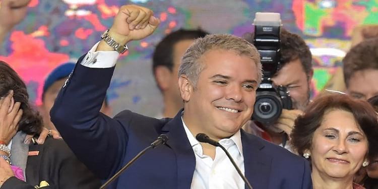كولومبيا: هل سيعيد اليميني المتشدد دوكي إحياء "فارك"؟