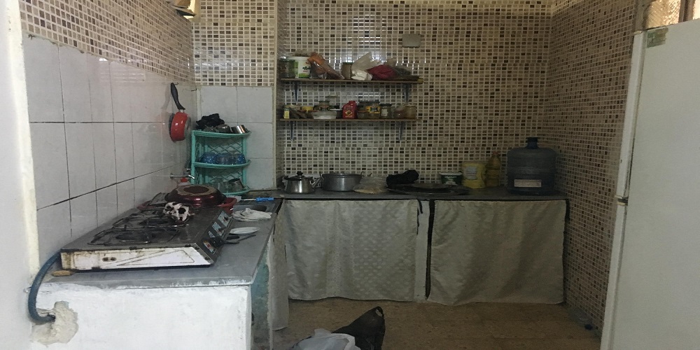 مطبخ فاطمة في غرفة تحت الأرض – (حفريات)