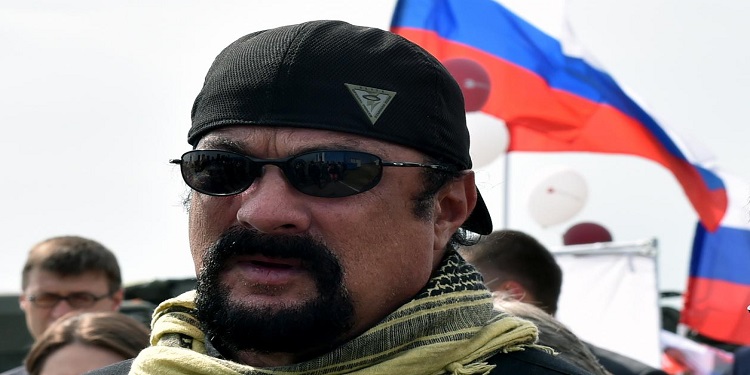 النجم ستيفن سيغال في وظيفة جديدة.. ما هي مهامه؟