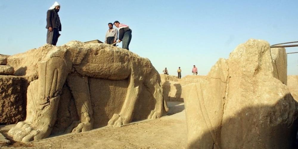 العراق لنا.. وهؤلاء ليسوا منّا!