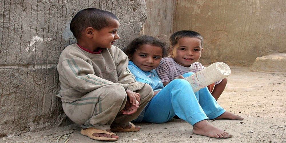 صدمة في الشارع المصري بسبب بيع الأطفال عبر الإنترنت!