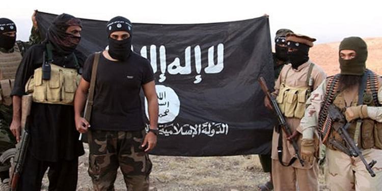 لماذا يتفادى الأزهر تكفير داعش ويقول لا يمكن ذلك لأنهم ينطقون الشهادتين؟