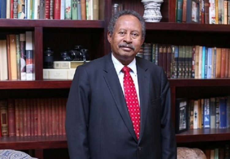 حمدوك.. اقتصادي يقود سفينة السودان في بحر الأزمات