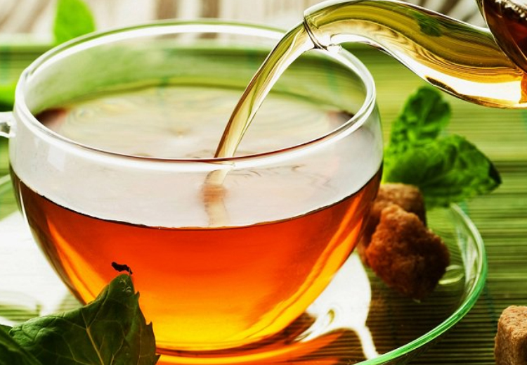 5 معلومات لا يعرفها كثيرون عن الشاي.. ما علاقة الدين والصين وأمريكا؟