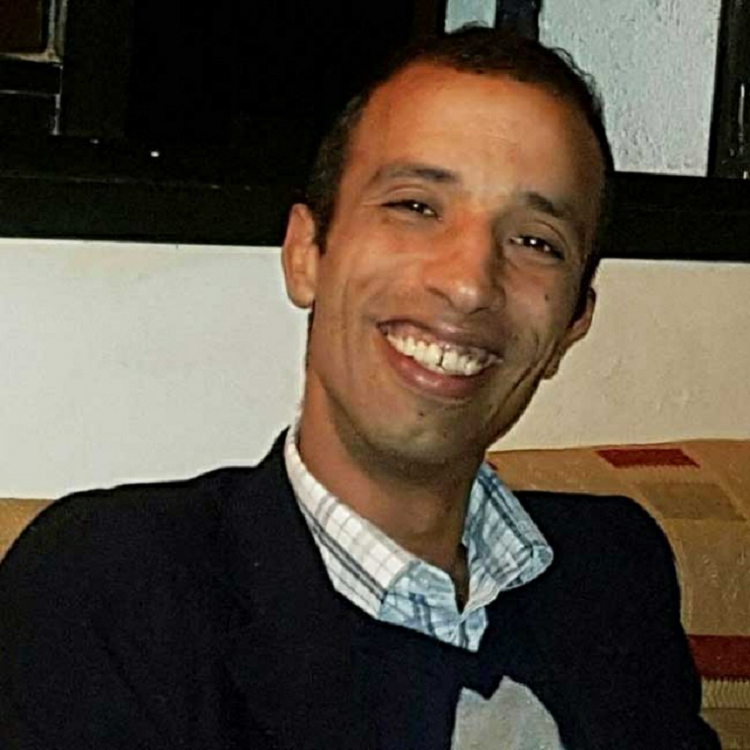 أستاذ العلوم السياسية والقانون الدستوري بجامعة ابن طفيل، رشيد لزرق