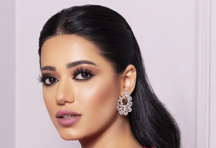 المطربة العراقية رحمة رياض