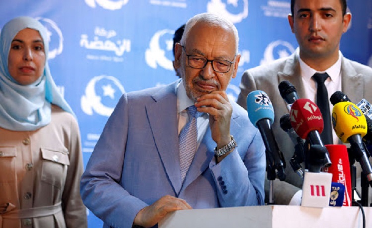 سياسيون يتهمون حركة النهضة بالانتهازية