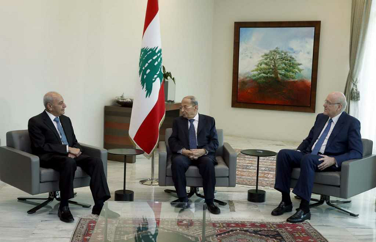 صورة تجمع الرؤساء الثلاثة؛ ميقاتي وعون وبري