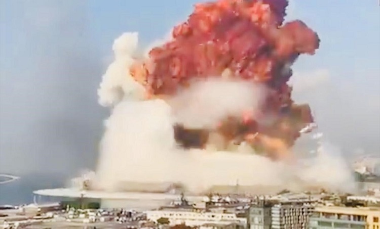 صورة لانفجار مرفأ بيروت