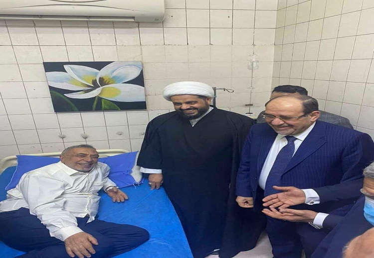 المالكي والخزعلي لدى زيارة المشهداني في مشفاه