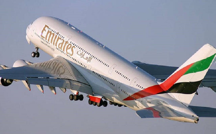 أعلنت شركة طيران الإمارات تعليق رحلاتها إلى وجهات أمريكية اعتباراً من اليوم الأربعاء وحتى إشعار آخر بسبب تشغيل شبكات الجيل الخامس في بعض المطارات