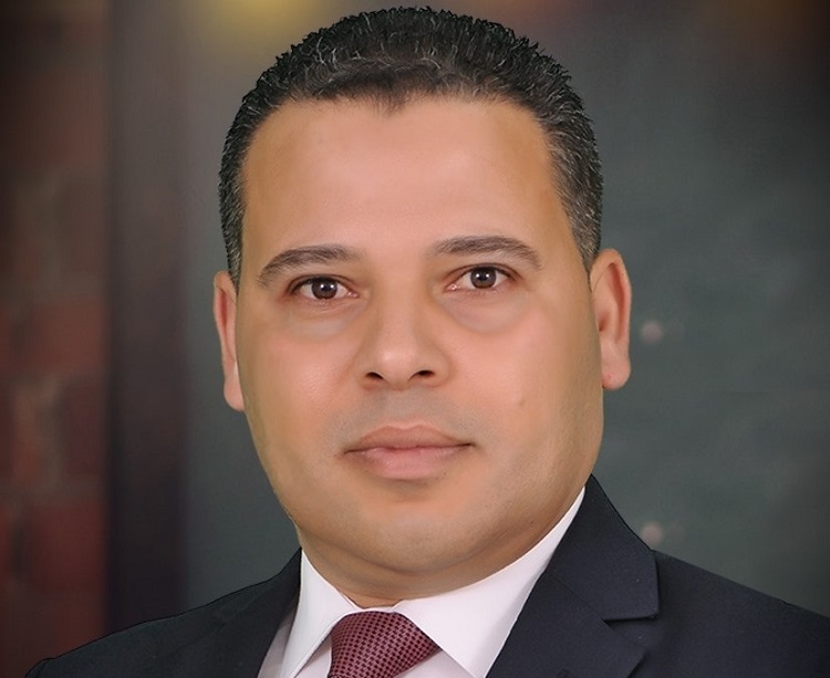 عزام شعث