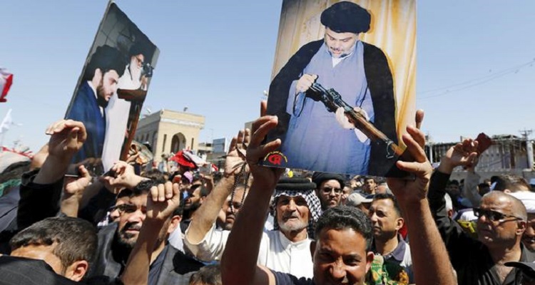 مقتدى الصدر يمارس العرض السياسي الانتخابي مبكراً وأنصاره يواجهون الحراك التشريني بالعنف