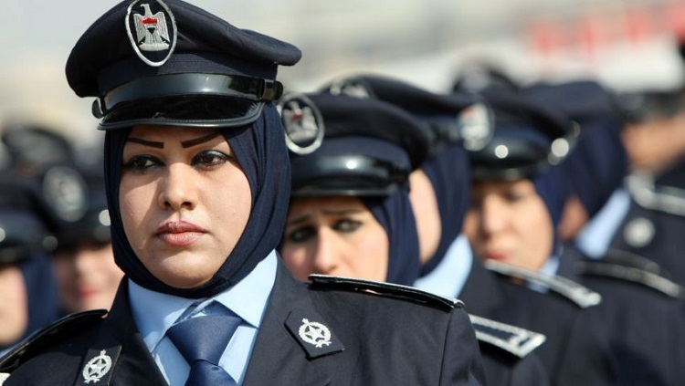 الإقبال النسائي على العمل الشرطي ما يزال خجولاً