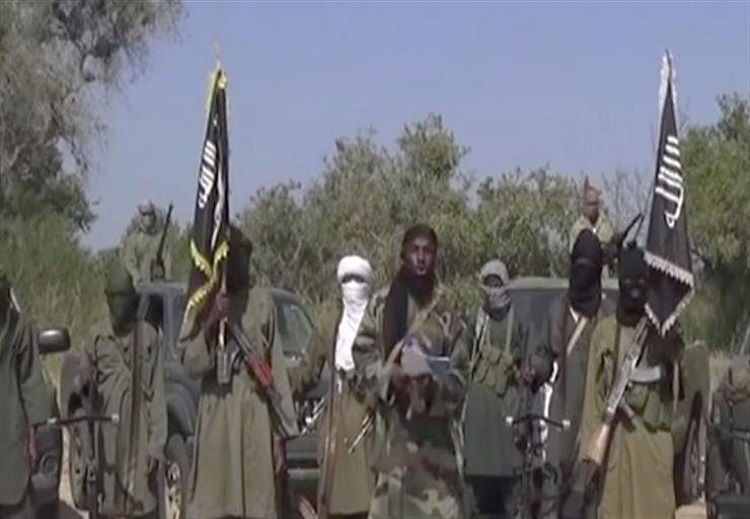 في ولاية النّيجر، تشير شهادات القرويّين النّازحين إلى أنّ فصيل شكوي قد يكون له موطئ قدم في الولاية