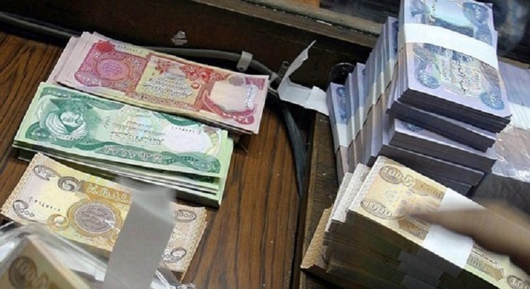 الحكومة توّجه بوصلة مشكلة تأخير دفع الرواتب إلى مجلس النواب، وهو بريء منها