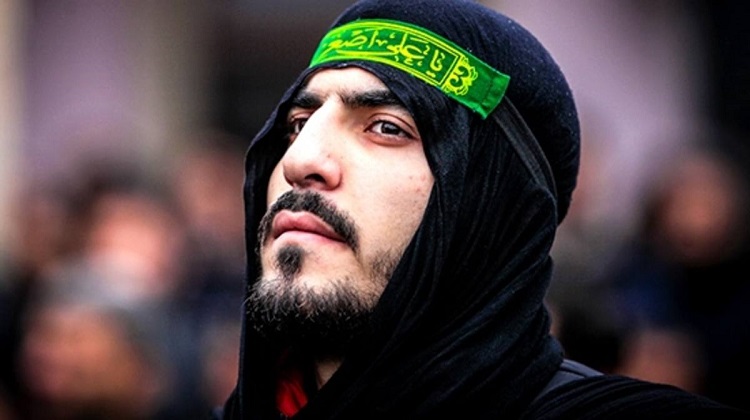 يتّبع أغلبية الأذربيجانيين المذهب الشيعي من الإسلام