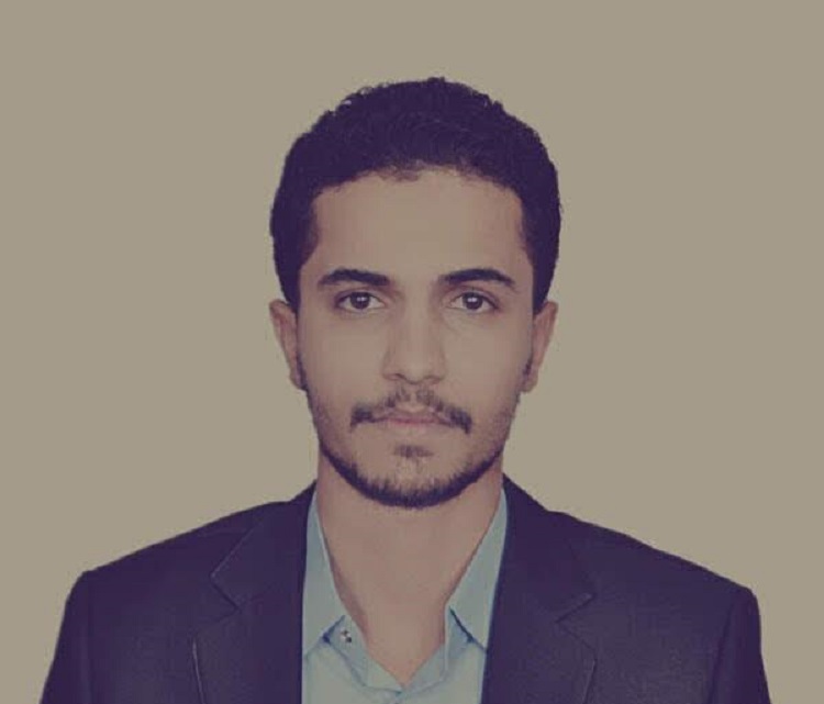 الكاتب الصحفي اليمني عبد العزيز العامر