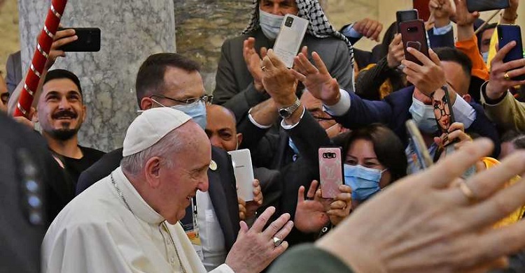 توجّه البابا إلى مدينة قرقوش المسيحية قرب الموصل التي عانت من ممارسات تنظيم داعش