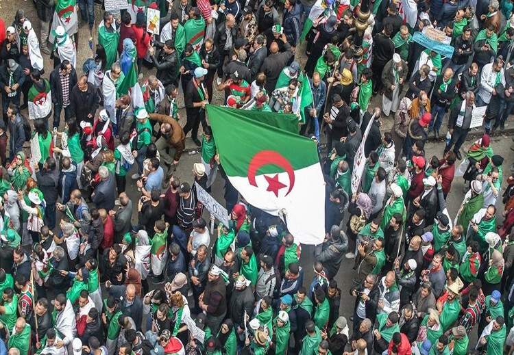 22 مترشحاً للانتخابات الرئاسية الجزائرية.. تعرّف إلى أبرزهم