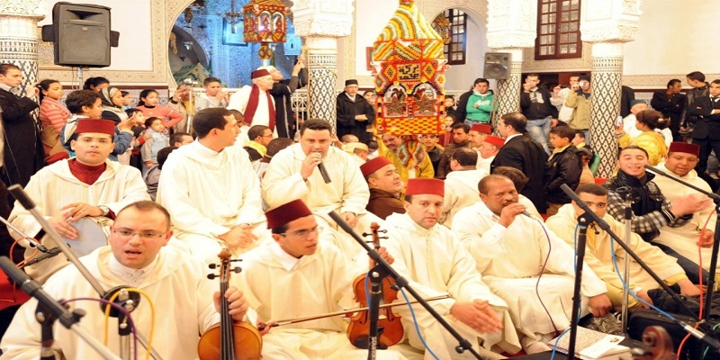 جلسات الذكر الجماعي من الطقوس الاحتفالية بالمولد النبوي
