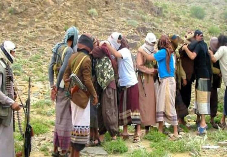 صفقة جديدة بين ميليشيات الحوثي وتنظيم القاعدة الإرهابي..