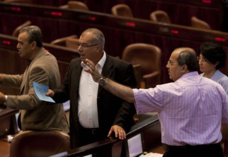 هل ثمة جدوى من المقاطعة العربية للانتخابات الإسرائيلية؟