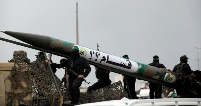 إسرائيل ما تزال ترصد محاولات حماس المتكررة في إطلاق الصواريخ التجريبية بعيدة المدى