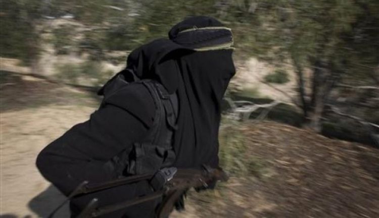 تحول النساء إلى "الجهاد" جعلها عرضةً للتحول إلى أي شكلٍ من أشكال الإرهاب