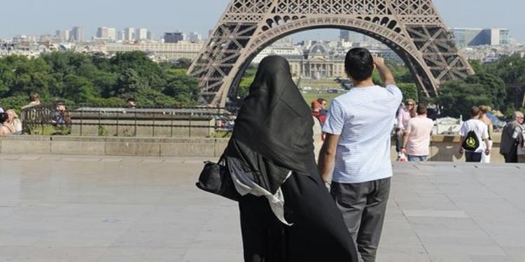 مفهوم الانتماء واسع، ويمكن أن يضم كل الذين يعيشون على التراب الفرنسي