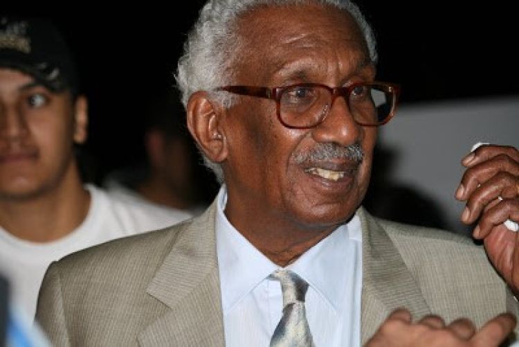 أحمد الخطيب مؤسس فرع الحركة في الكويت