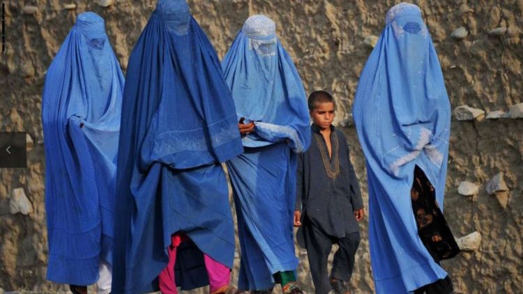 أصدرت حركة "طالبان" مجلة "طريق الخولة"، من أجل اجتذاب مجندات محتملات