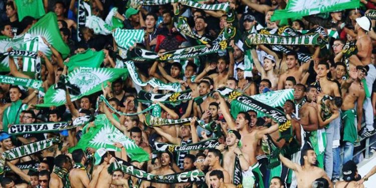 الملاعب ذريعة للاحتجاج