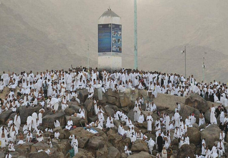 مليونا حاج يؤدون ركن الحج الأعظم
